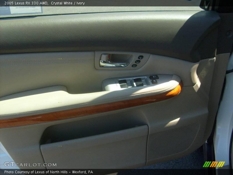 Crystal White / Ivory 2005 Lexus RX 330 AWD