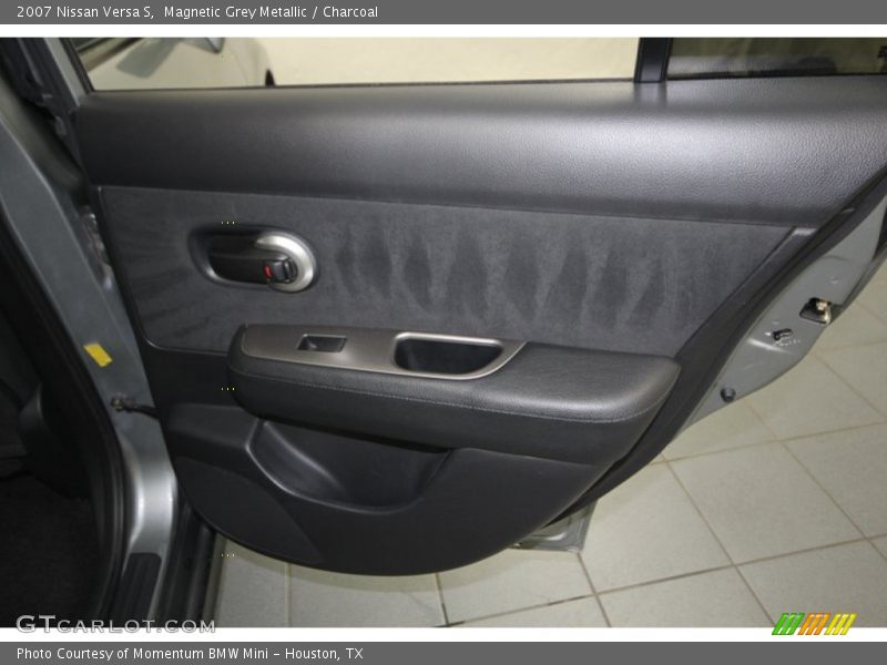 Magnetic Grey Metallic / Charcoal 2007 Nissan Versa S