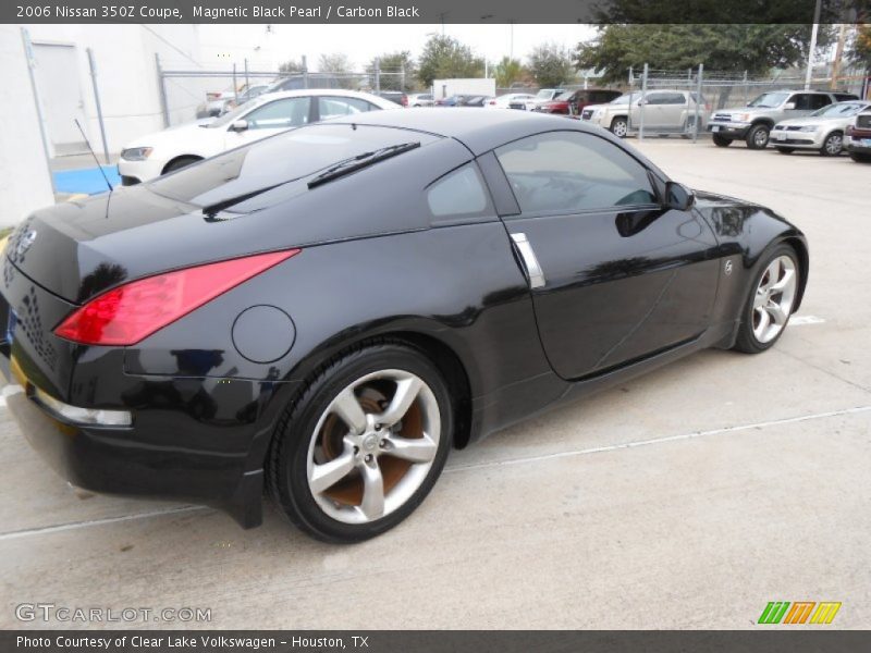 Magnetic Black Pearl / Carbon Black 2006 Nissan 350Z Coupe
