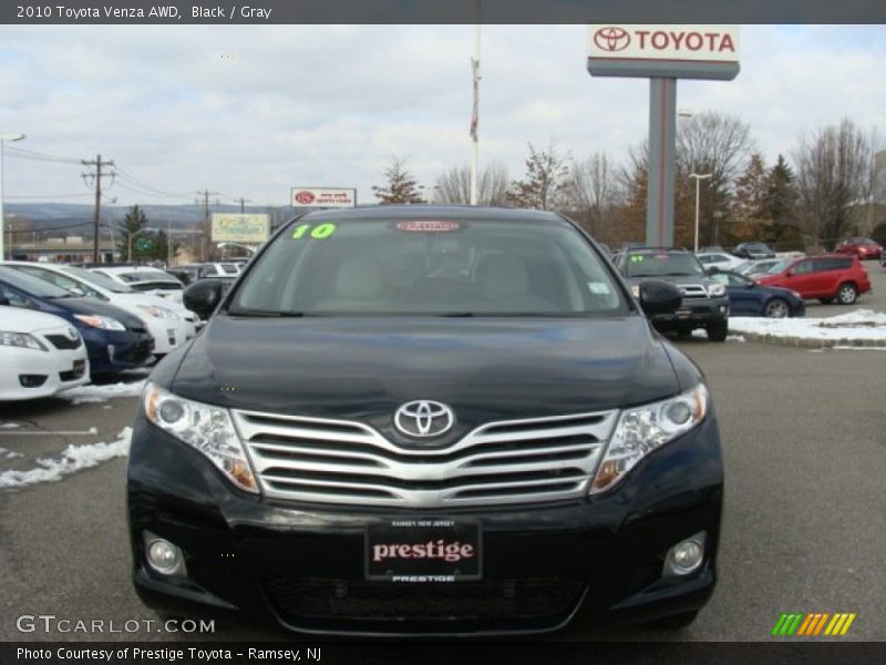 Black / Gray 2010 Toyota Venza AWD