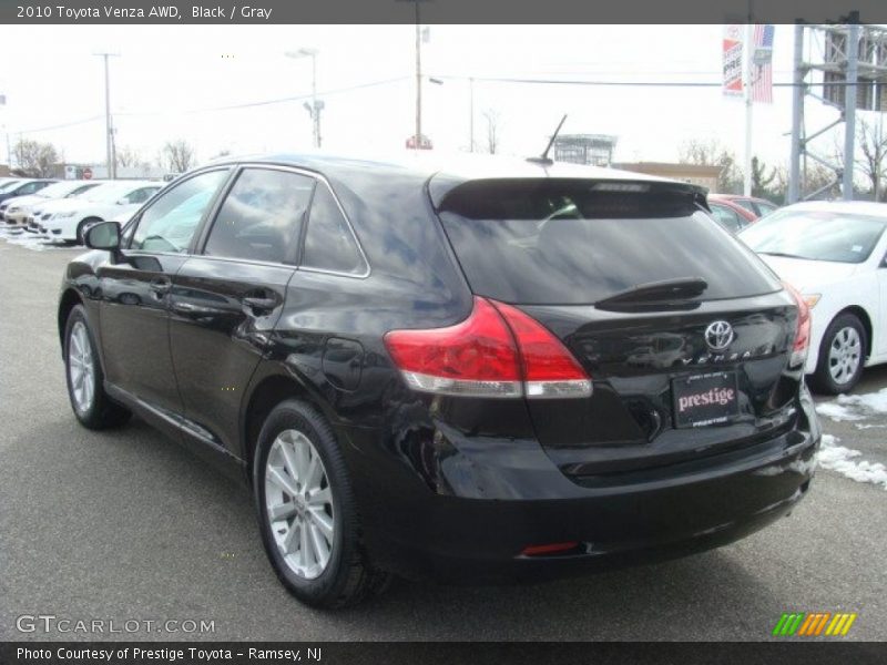 Black / Gray 2010 Toyota Venza AWD