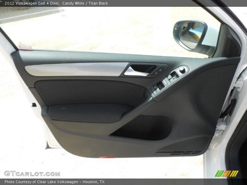 Candy White / Titan Black 2012 Volkswagen Golf 4 Door