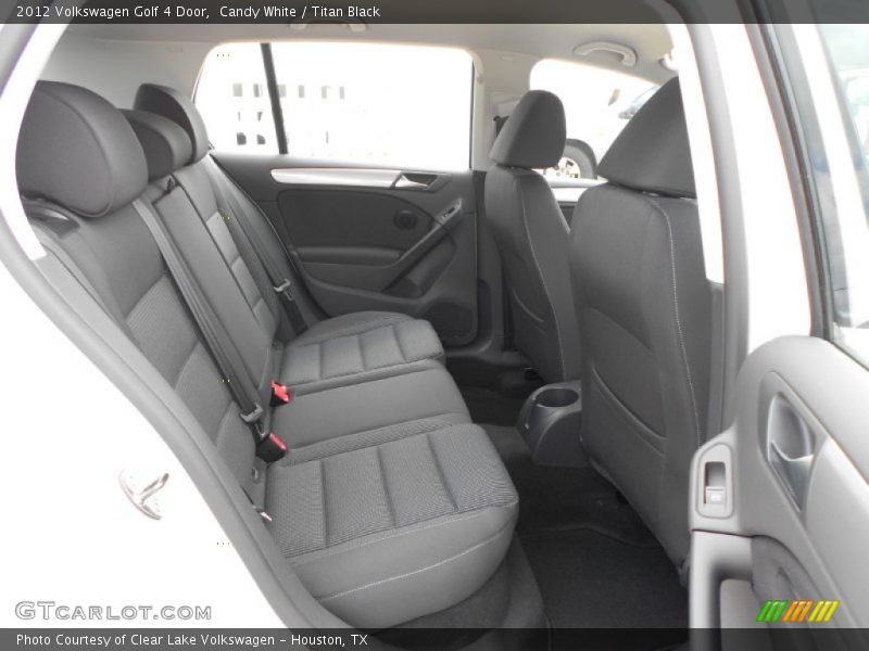 Candy White / Titan Black 2012 Volkswagen Golf 4 Door