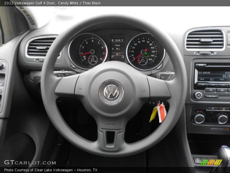 Candy White / Titan Black 2012 Volkswagen Golf 4 Door