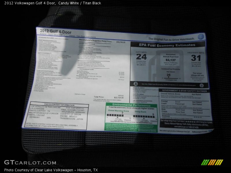 Candy White / Titan Black 2012 Volkswagen Golf 4 Door