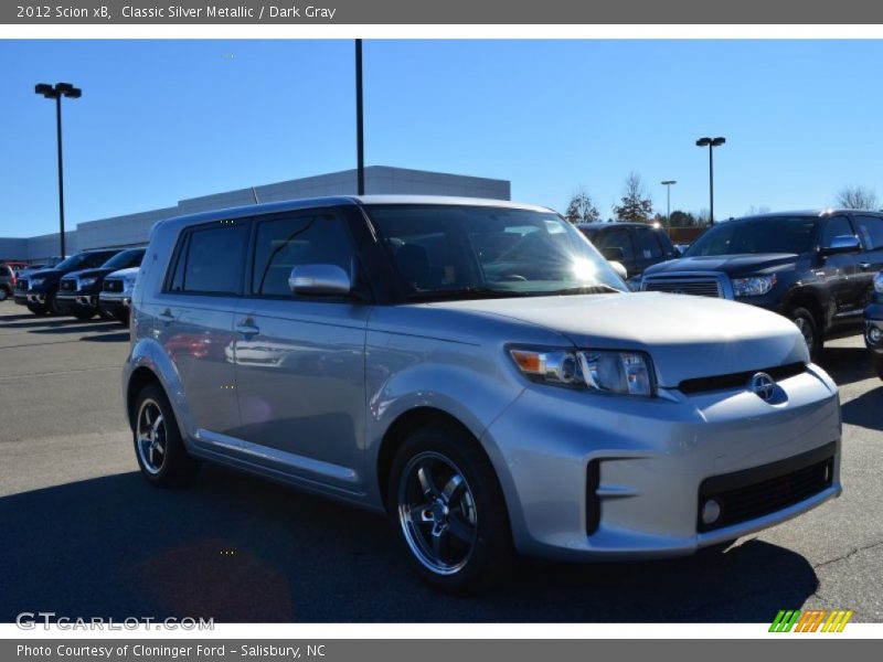 Classic Silver Metallic / Dark Gray 2012 Scion xB