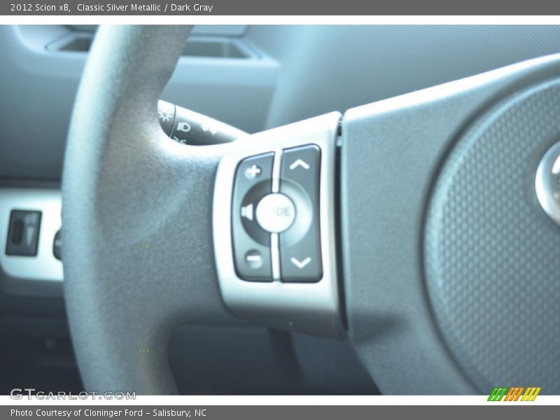 Classic Silver Metallic / Dark Gray 2012 Scion xB