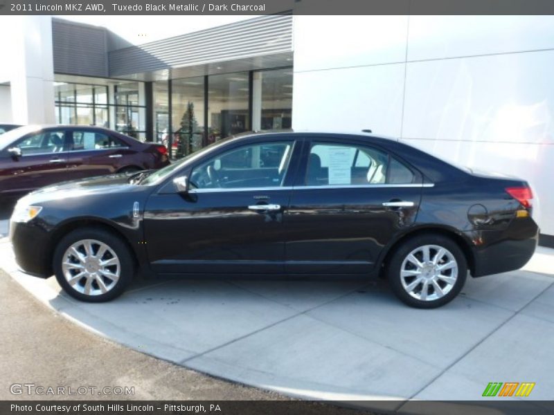Tuxedo Black Metallic / Dark Charcoal 2011 Lincoln MKZ AWD