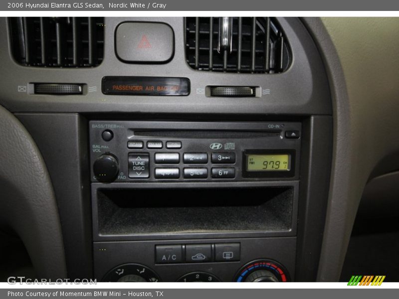 Nordic White / Gray 2006 Hyundai Elantra GLS Sedan