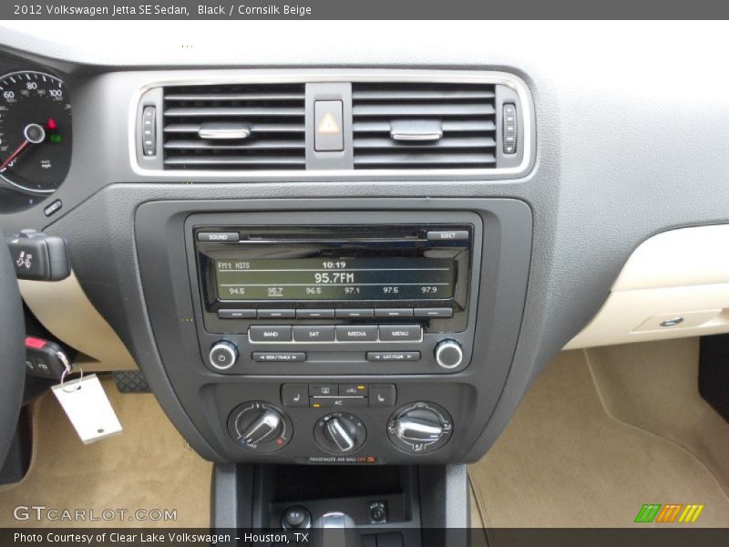 Black / Cornsilk Beige 2012 Volkswagen Jetta SE Sedan