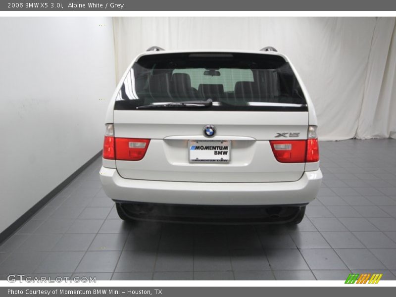 Alpine White / Grey 2006 BMW X5 3.0i