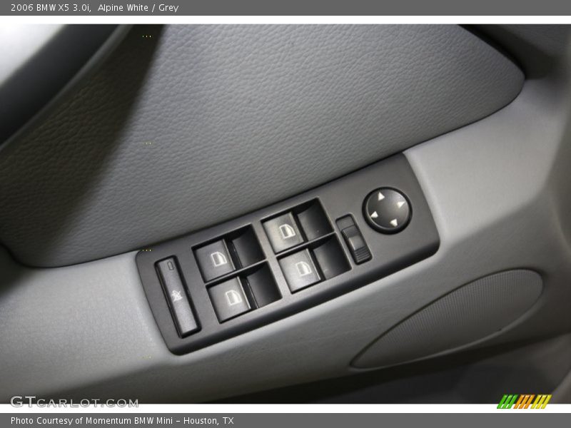 Alpine White / Grey 2006 BMW X5 3.0i