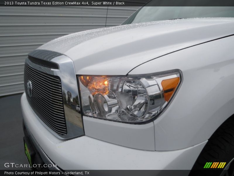 Super White / Black 2013 Toyota Tundra Texas Edition CrewMax 4x4