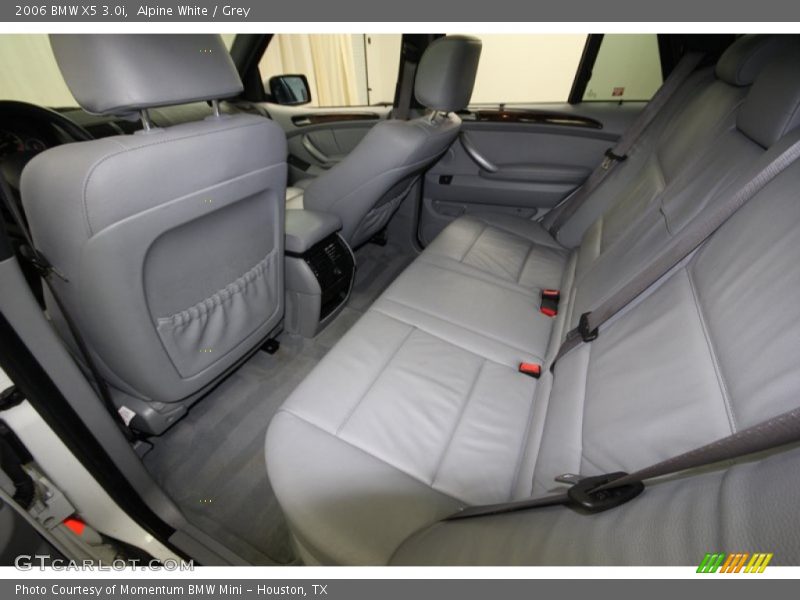 Alpine White / Grey 2006 BMW X5 3.0i