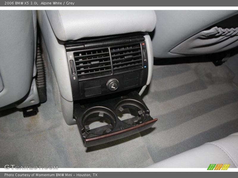 Alpine White / Grey 2006 BMW X5 3.0i