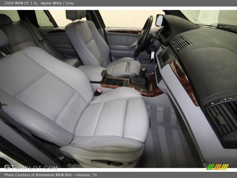 Alpine White / Grey 2006 BMW X5 3.0i