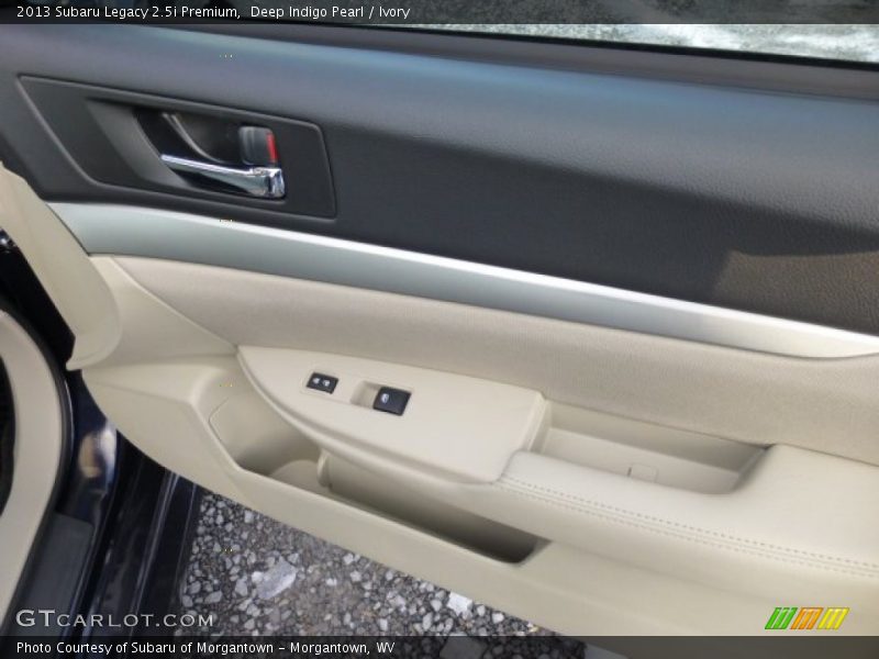 Deep Indigo Pearl / Ivory 2013 Subaru Legacy 2.5i Premium