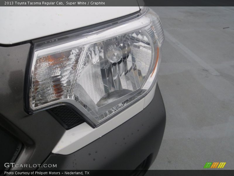 Super White / Graphite 2013 Toyota Tacoma Regular Cab