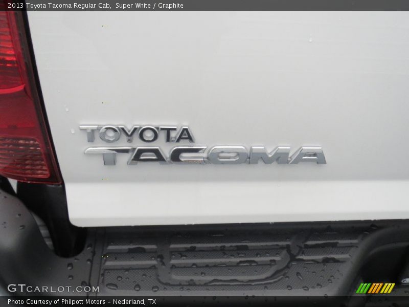Super White / Graphite 2013 Toyota Tacoma Regular Cab