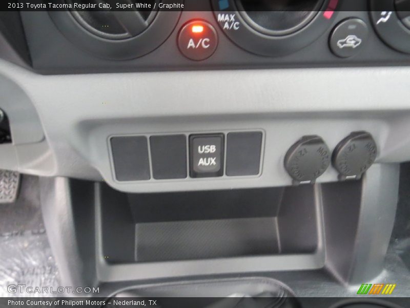 Super White / Graphite 2013 Toyota Tacoma Regular Cab