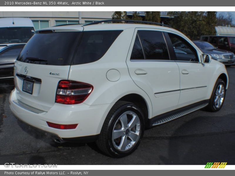 Arctic White / Black 2010 Mercedes-Benz ML 350 4Matic