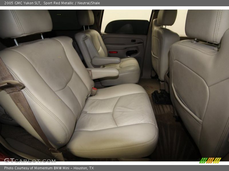Sport Red Metallic / Neutral/Shale 2005 GMC Yukon SLT
