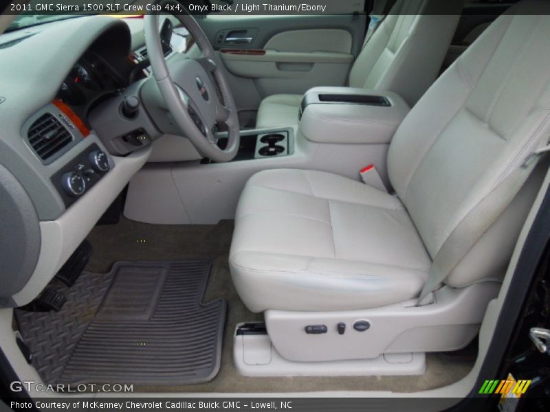 Onyx Black / Light Titanium/Ebony 2011 GMC Sierra 1500 SLT Crew Cab 4x4