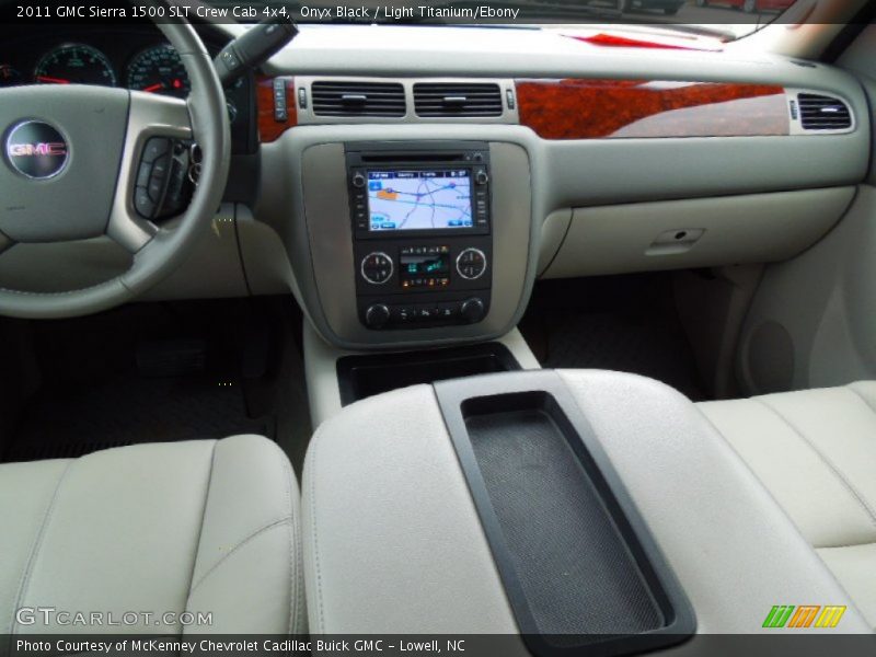 Onyx Black / Light Titanium/Ebony 2011 GMC Sierra 1500 SLT Crew Cab 4x4