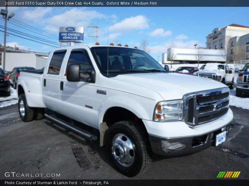 Oxford White / Medium Flint 2005 Ford F350 Super Duty FX4 Crew Cab 4x4 Dually