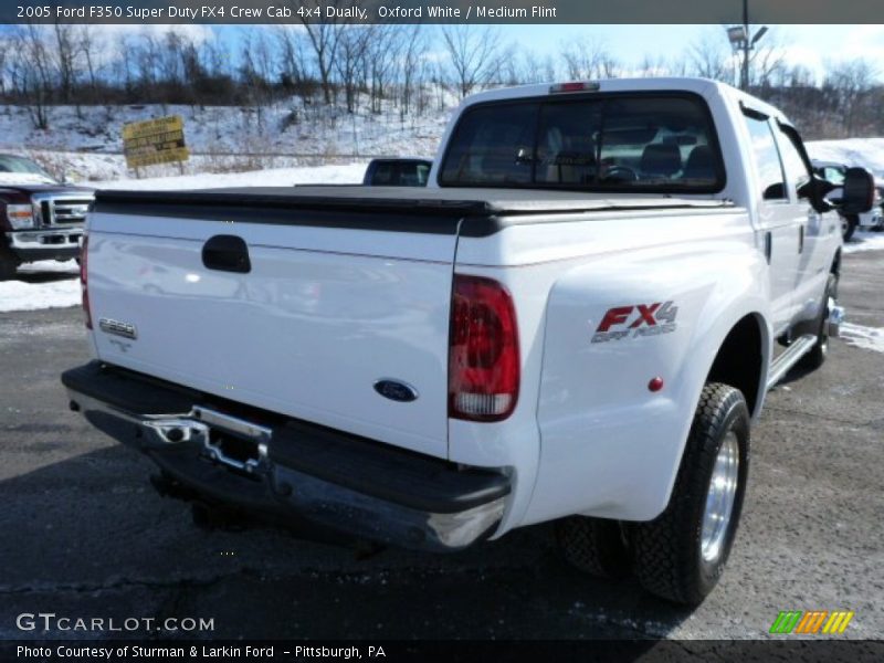 Oxford White / Medium Flint 2005 Ford F350 Super Duty FX4 Crew Cab 4x4 Dually