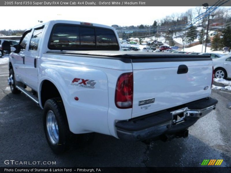 Oxford White / Medium Flint 2005 Ford F350 Super Duty FX4 Crew Cab 4x4 Dually