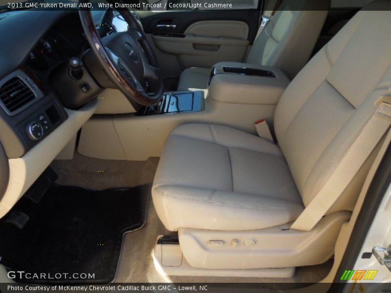 White Diamond Tricoat / Cocoa/Light Cashmere 2013 GMC Yukon Denali AWD