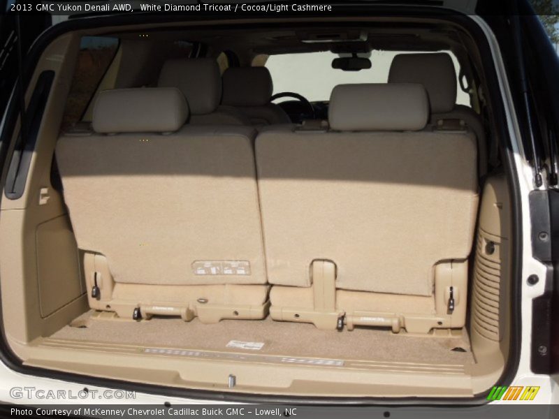 White Diamond Tricoat / Cocoa/Light Cashmere 2013 GMC Yukon Denali AWD