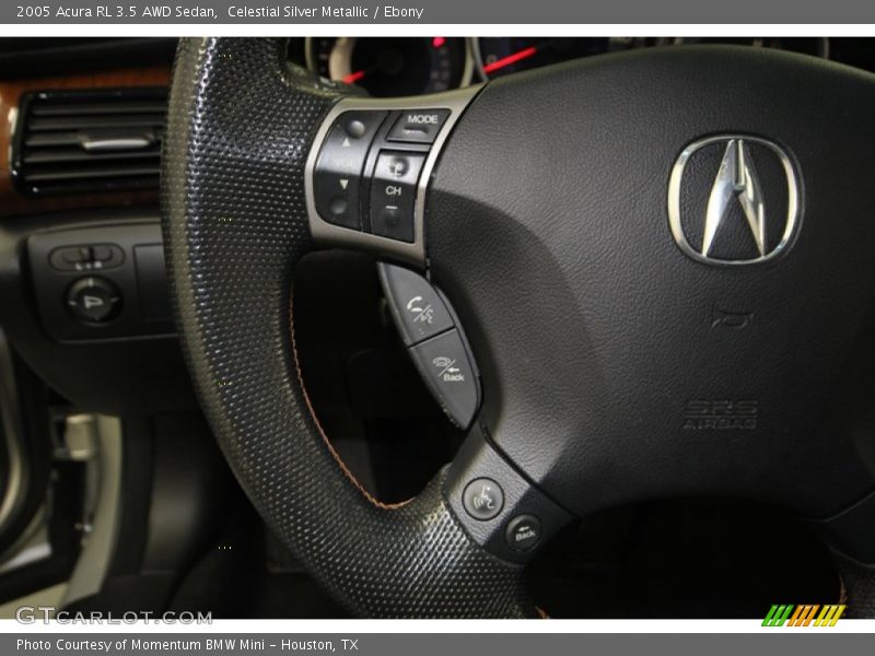 Controls of 2005 RL 3.5 AWD Sedan