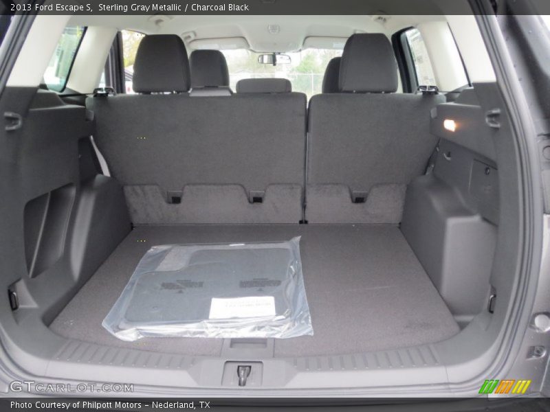  2013 Escape S Trunk