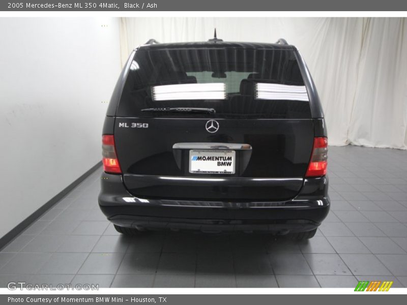 Black / Ash 2005 Mercedes-Benz ML 350 4Matic