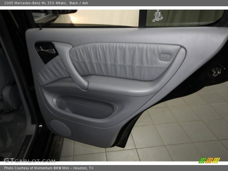 Black / Ash 2005 Mercedes-Benz ML 350 4Matic
