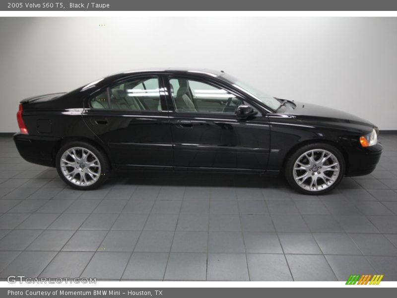 Black / Taupe 2005 Volvo S60 T5