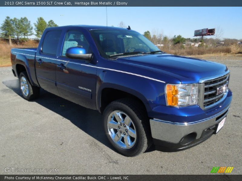 Front 3/4 View of 2013 Sierra 1500 SLT Crew Cab