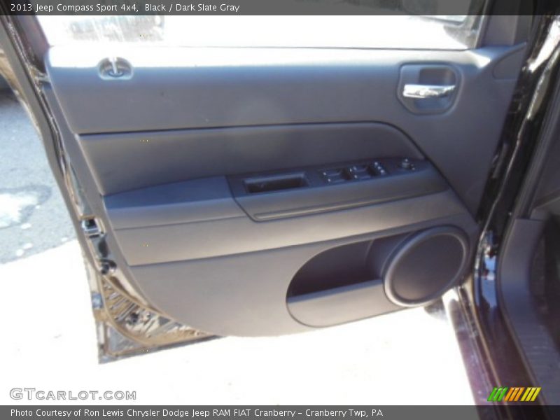 Black / Dark Slate Gray 2013 Jeep Compass Sport 4x4