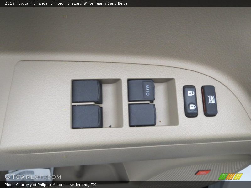 Blizzard White Pearl / Sand Beige 2013 Toyota Highlander Limited