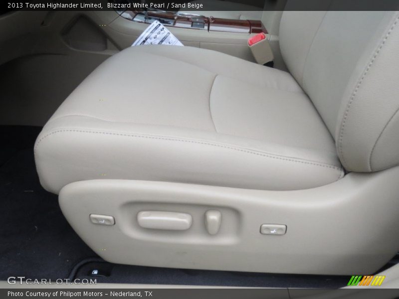 Blizzard White Pearl / Sand Beige 2013 Toyota Highlander Limited