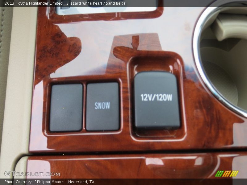 Blizzard White Pearl / Sand Beige 2013 Toyota Highlander Limited