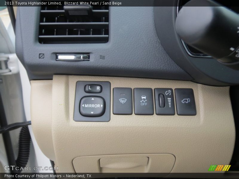 Blizzard White Pearl / Sand Beige 2013 Toyota Highlander Limited