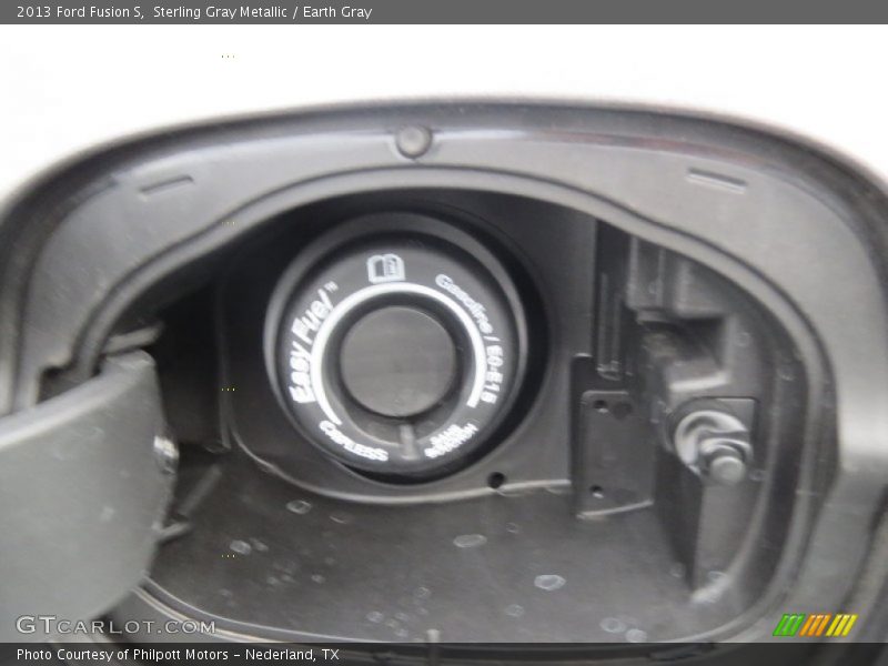 Sterling Gray Metallic / Earth Gray 2013 Ford Fusion S