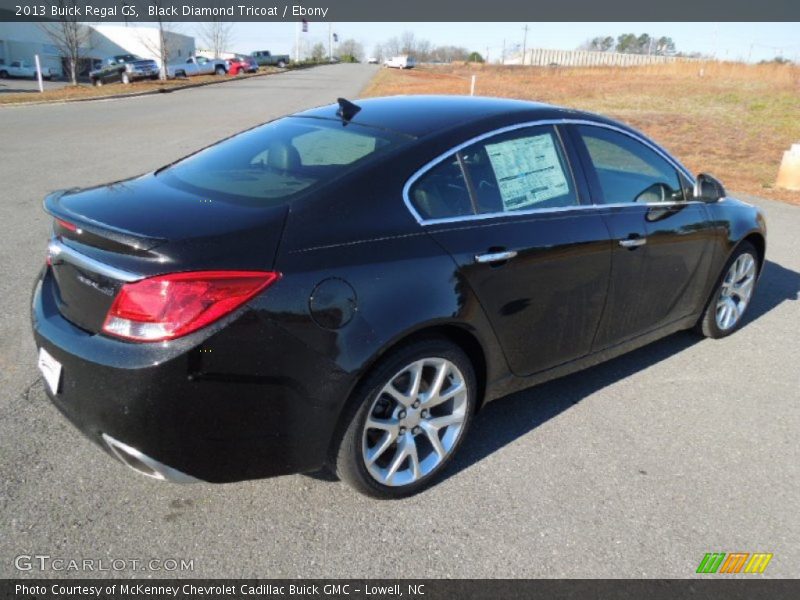 Black Diamond Tricoat / Ebony 2013 Buick Regal GS