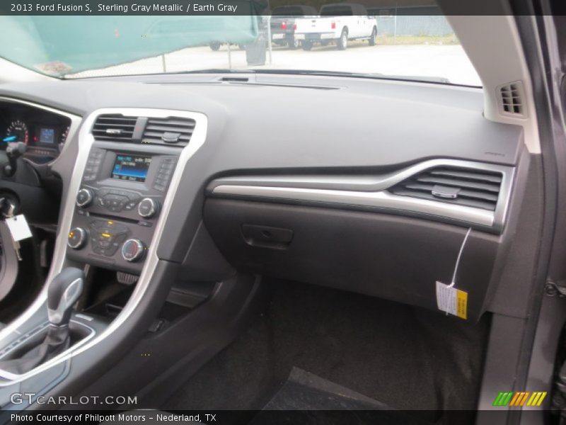 Sterling Gray Metallic / Earth Gray 2013 Ford Fusion S