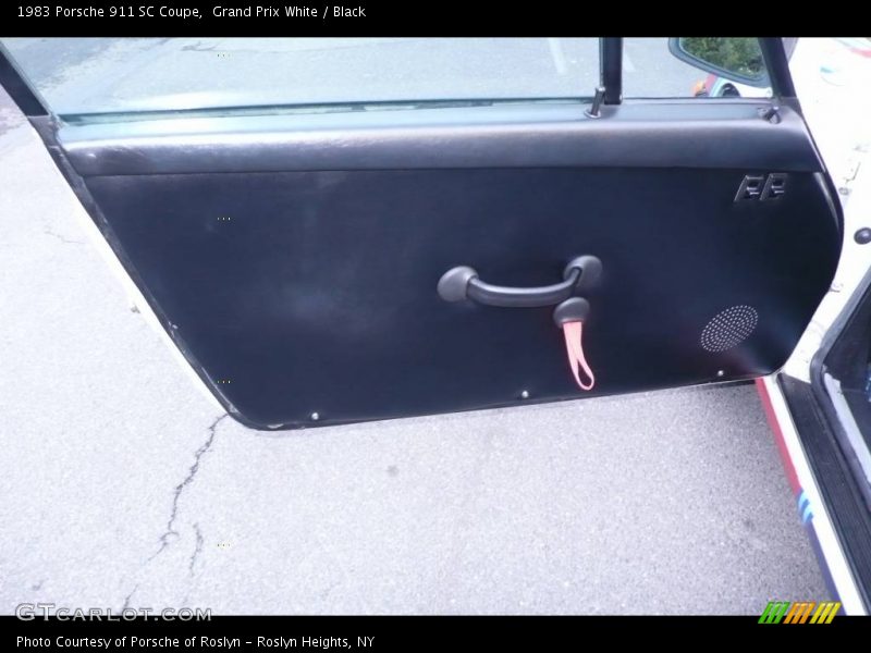 Grand Prix White / Black 1983 Porsche 911 SC Coupe
