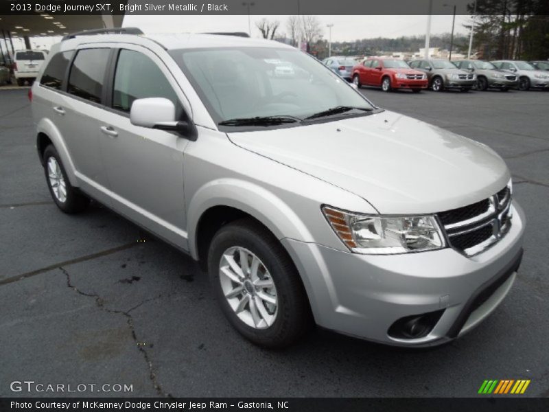 Bright Silver Metallic / Black 2013 Dodge Journey SXT