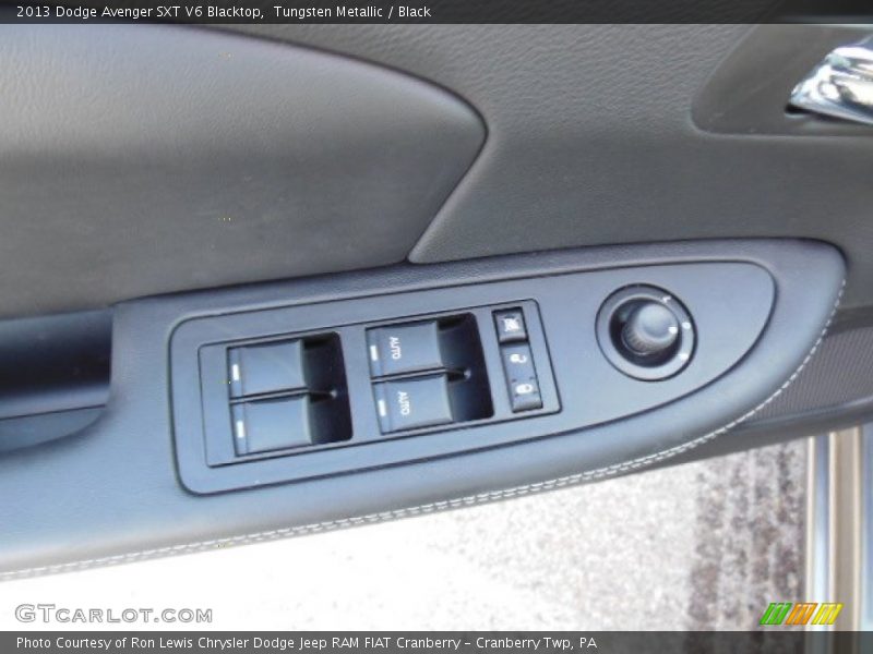 Tungsten Metallic / Black 2013 Dodge Avenger SXT V6 Blacktop